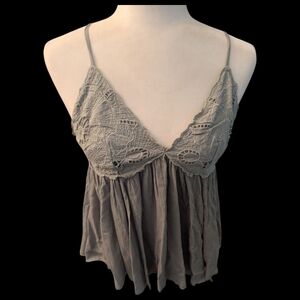 NWY ILLA ILLA Grayish Green Tank Top Blouse Size Small MSRP $40 Lace 100% Rayon